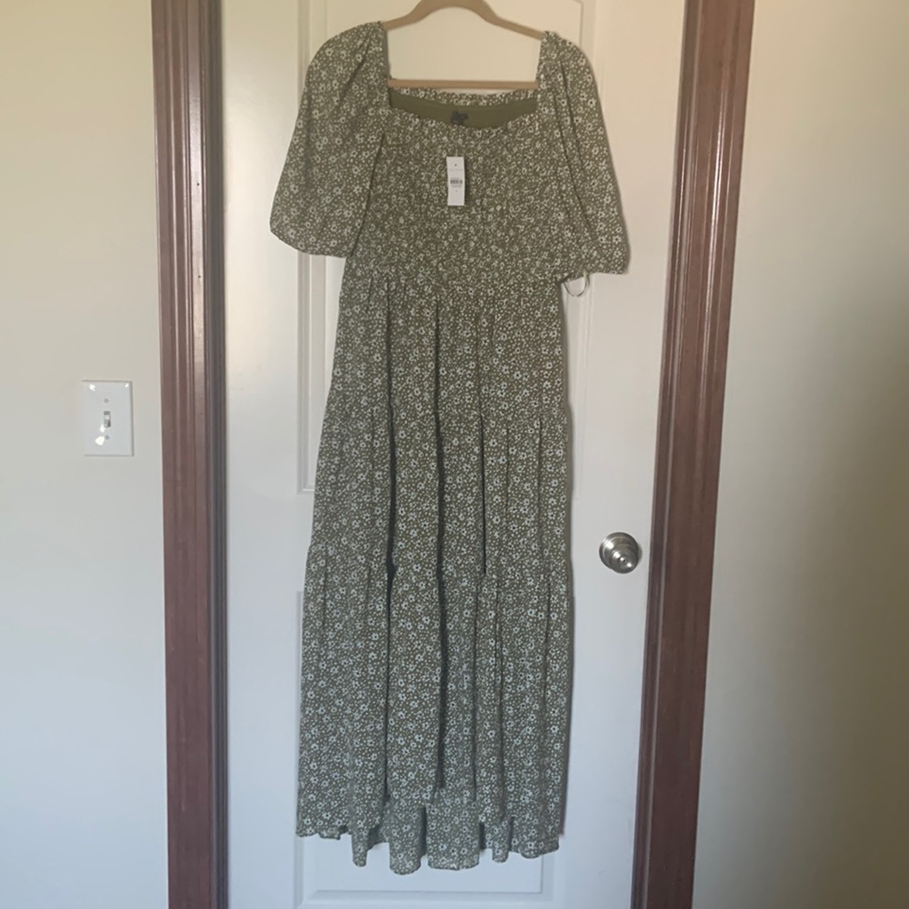 Ann Taylor Floral Maxi Dress